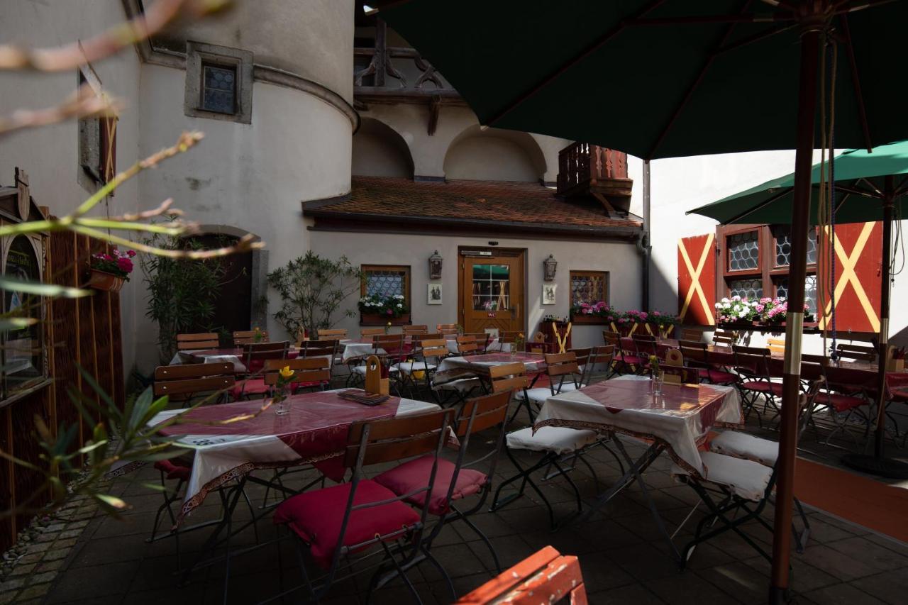 Schlosshotel Harburg Exterior photo