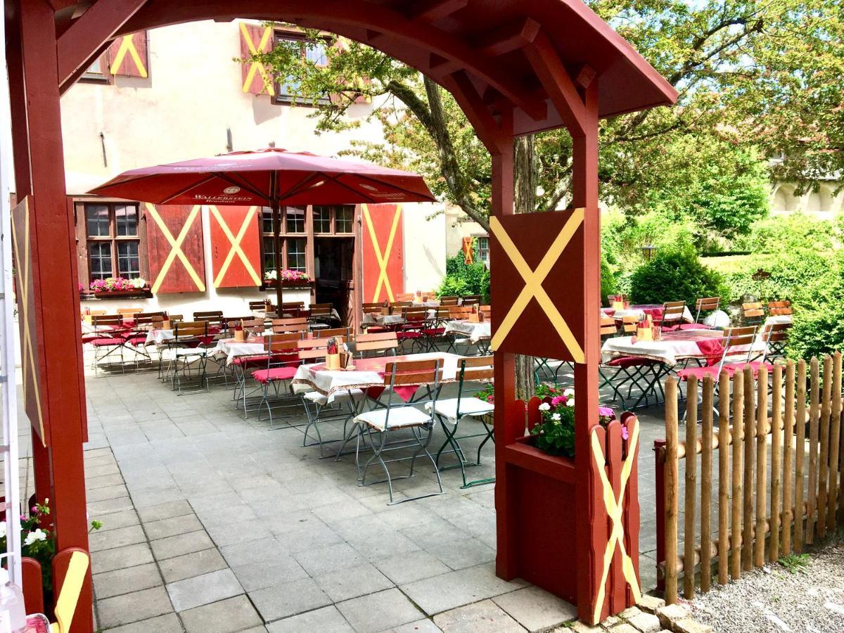 Schlosshotel Harburg Exterior photo